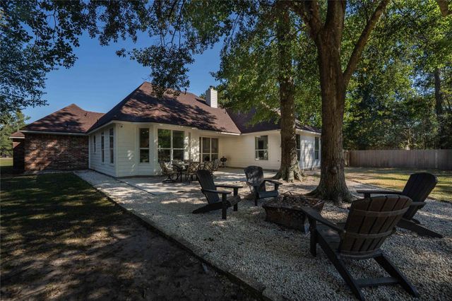 7511 Millies Run Road, Montgomery, TX 77316