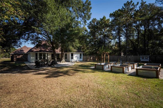 7511 Millies Run Road, Montgomery, TX 77316