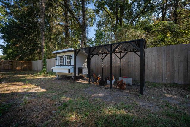 7511 Millies Run Road, Montgomery, TX 77316