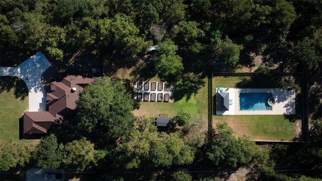 7511 Millies Run Road, Montgomery, TX 77316