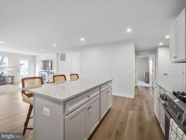 1864 SHANNON DR S, Greencastle, PA 17225