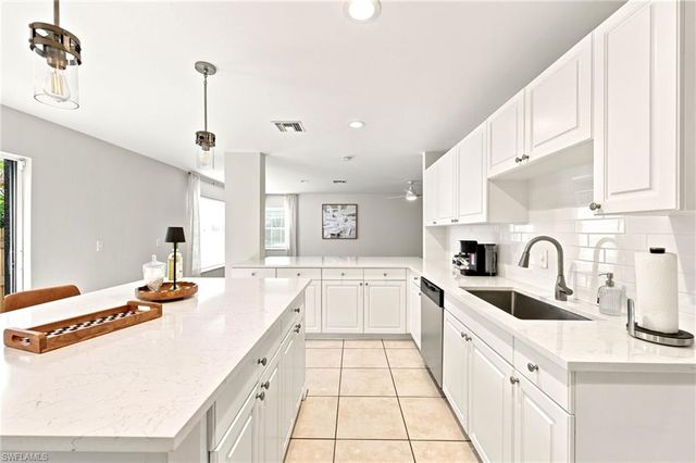 10650 Ragsdale ST, Bonita Springs, FL 34135