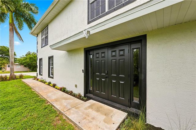 10650 Ragsdale ST, Bonita Springs, FL 34135
