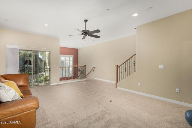 815 E ROSE Lane 129, Phoenix, AZ 85014