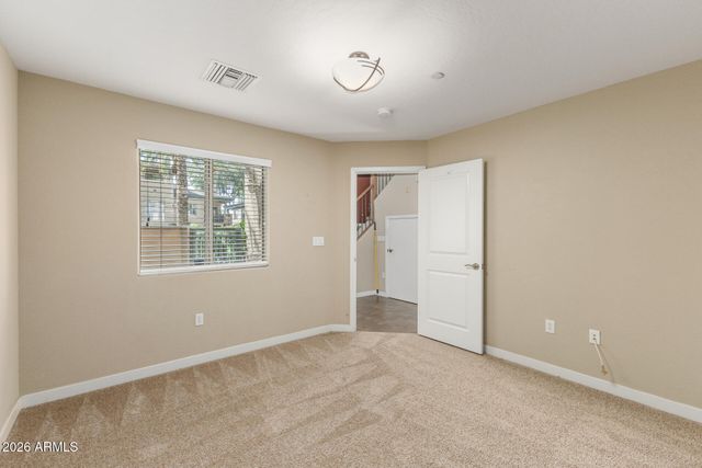 815 E ROSE Lane 129, Phoenix, AZ 85014