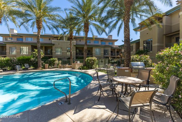 815 E ROSE Lane 129, Phoenix, AZ 85014