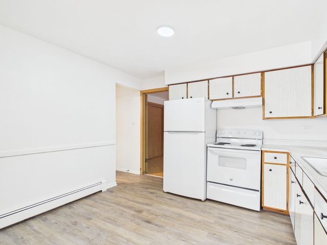 11219 S King Drive 1F, Chicago, IL 60628