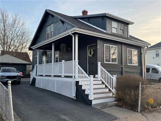 133 Chaplin Avenue, Pawtucket, RI 02861