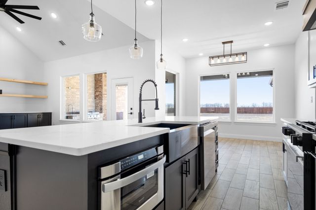 8636 Kassandra Drive, Sanger, TX 76266