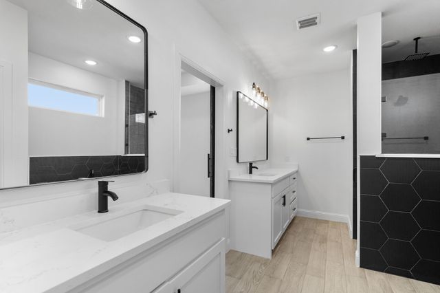 8636 Kassandra Drive, Sanger, TX 76266