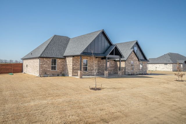 8636 Kassandra Drive, Sanger, TX 76266