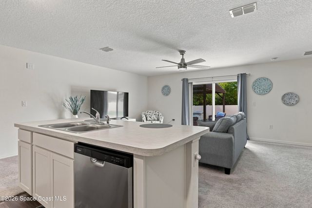 102 Fayetteville Street SW, Palm Bay, FL 32908