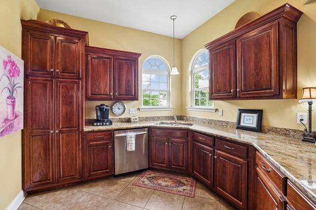 4228 Thoroughbred Ln, Murfreesboro, TN 37127