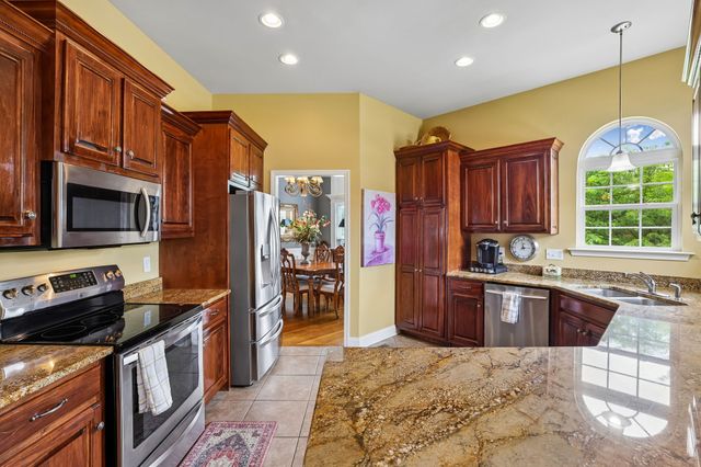 4228 Thoroughbred Ln, Murfreesboro, TN 37127
