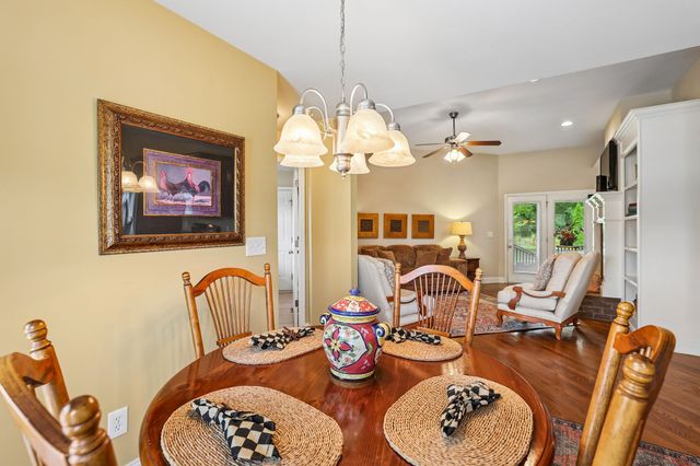 4228 Thoroughbred Ln, Murfreesboro, TN 37127