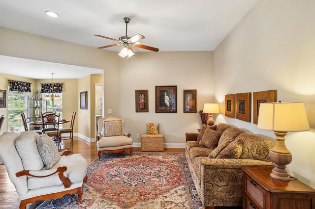 4228 Thoroughbred Ln, Murfreesboro, TN 37127