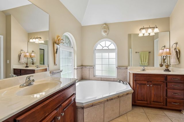 4228 Thoroughbred Ln, Murfreesboro, TN 37127