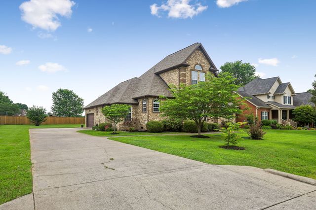 4228 Thoroughbred Ln, Murfreesboro, TN 37127