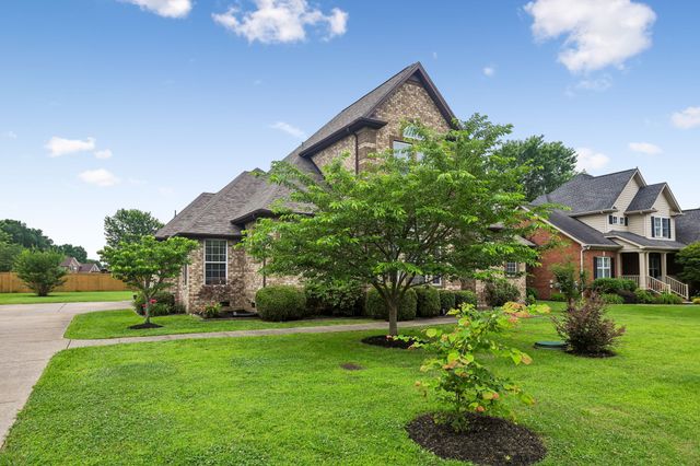 4228 Thoroughbred Ln, Murfreesboro, TN 37127