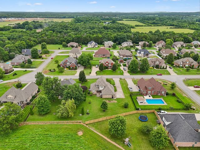4228 Thoroughbred Ln, Murfreesboro, TN 37127