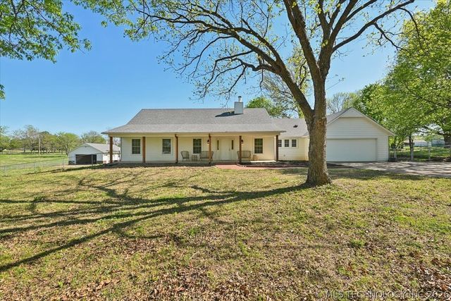 8302 E Browning Avenue, Claremore, OK 74019