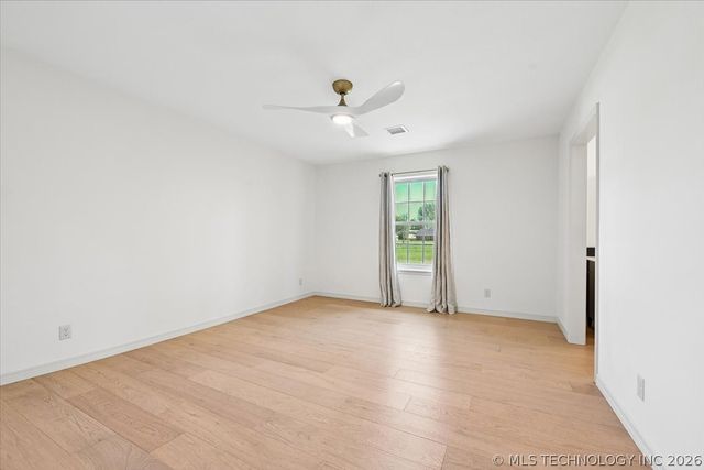 8302 E Browning Avenue, Claremore, OK 74019