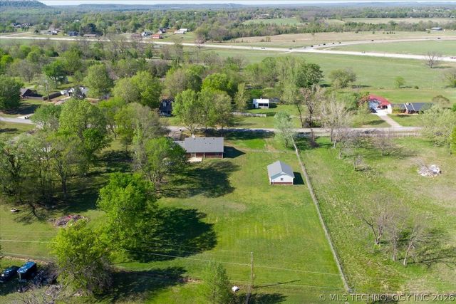 8302 E Browning Avenue, Claremore, OK 74019