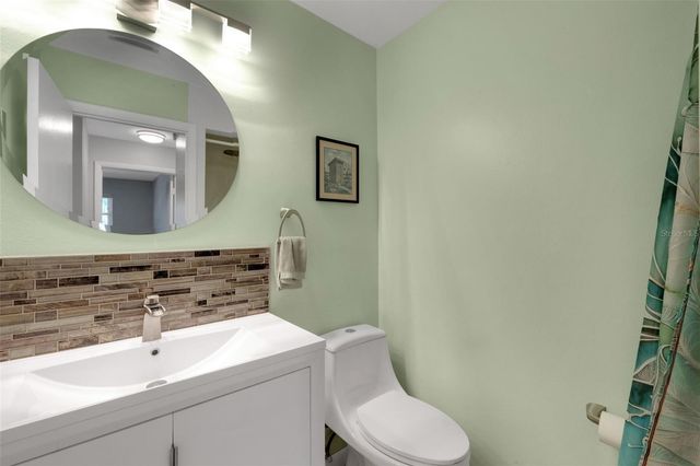 218 DOGWOOD CIRCLE 218, Seminole, FL 33777