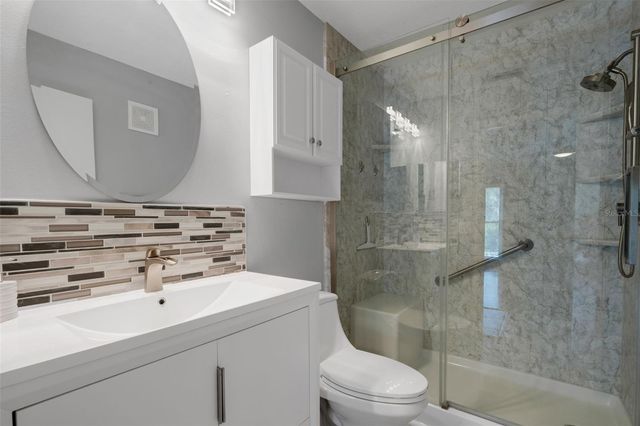 218 DOGWOOD CIRCLE 218, Seminole, FL 33777