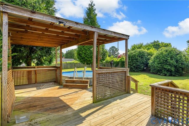 7437 Ridgeview Rd, Mechanicsville, VA 23111