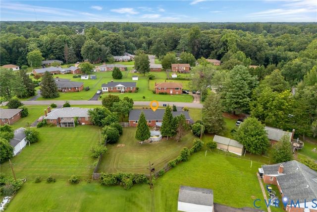 7437 Ridgeview Rd, Mechanicsville, VA 23111