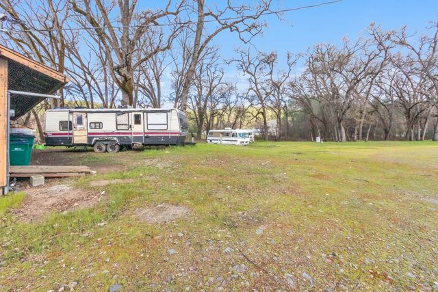 10121 Valley Dr, Rough And Ready, CA 95975