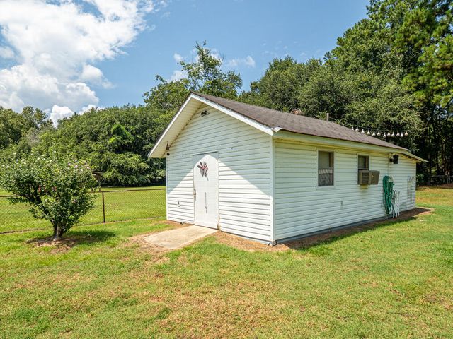 4275 Brabham Drive, Dalzell, SC 29040