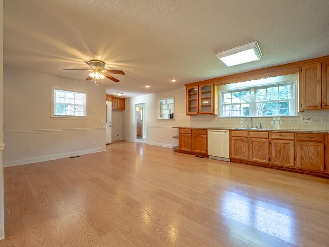 4275 Brabham Drive, Dalzell, SC 29040