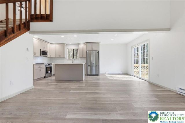 186 Timberlane Drive, Kidder Twp, PA 18210