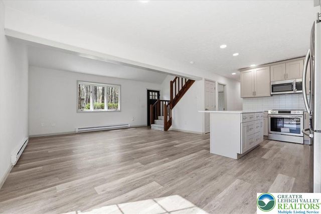 186 Timberlane Drive, Kidder Twp, PA 18210