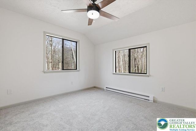 186 Timberlane Drive, Kidder Twp, PA 18210