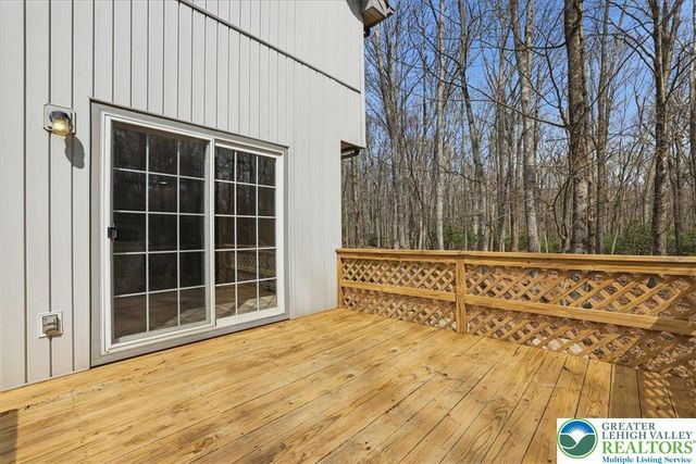 186 Timberlane Drive, Kidder Twp, PA 18210