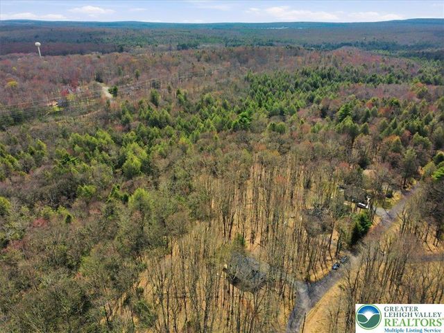 186 Timberlane Drive, Kidder Twp, PA 18210