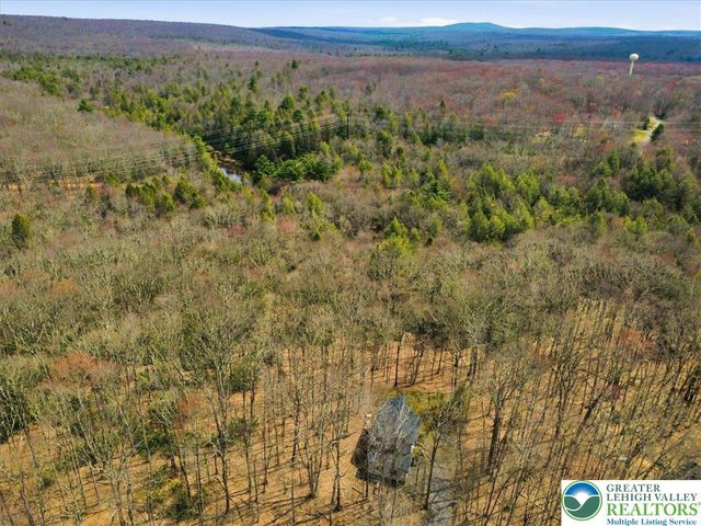186 Timberlane Drive, Kidder Twp, PA 18210