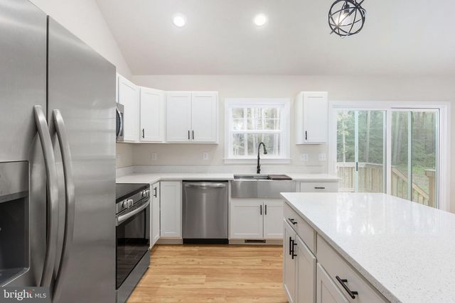 73 AZALEA WAY, Colonial Beach, VA 22443