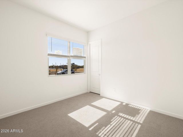 17779 W ILLINI Street, Goodyear, AZ 85338