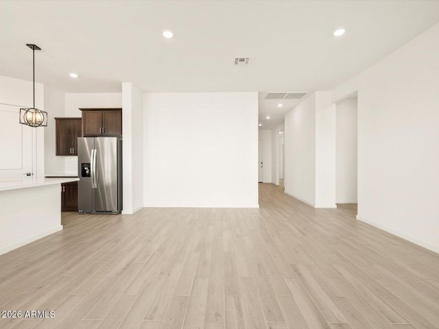 17779 W ILLINI Street, Goodyear, AZ 85338