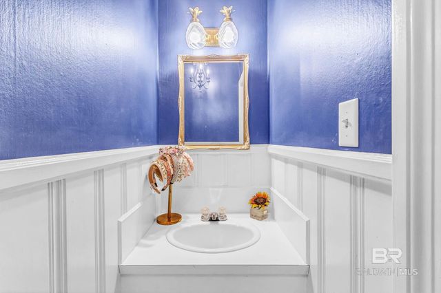 1515 Poplar Avenue, Brewton, AL 36426