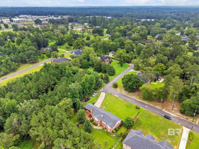 1515 Poplar Avenue, Brewton, AL 36426