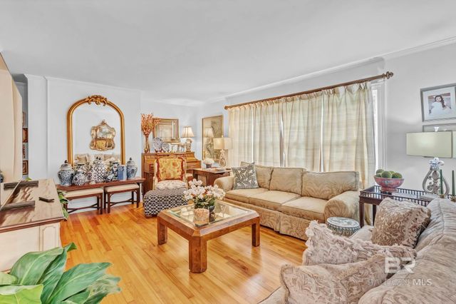 1515 Poplar Avenue, Brewton, AL 36426