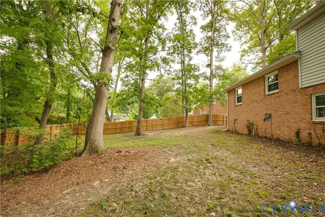 200 Stanmore Rd, North Chesterfield, VA 23236