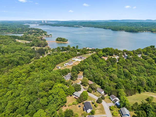 7919 Cove Ridge Drive, Hixson, TN 37343