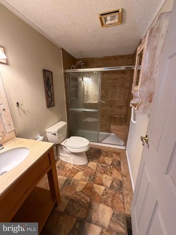 3 JUNIPER CIR, New Hope, PA 18938