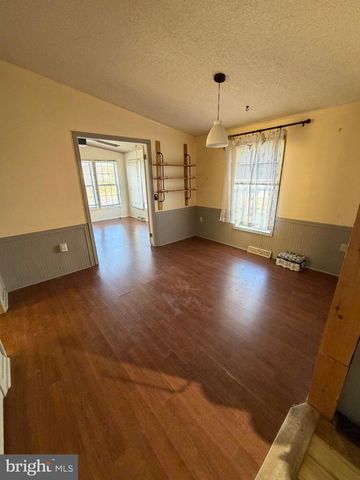 3 JUNIPER CIR, New Hope, PA 18938